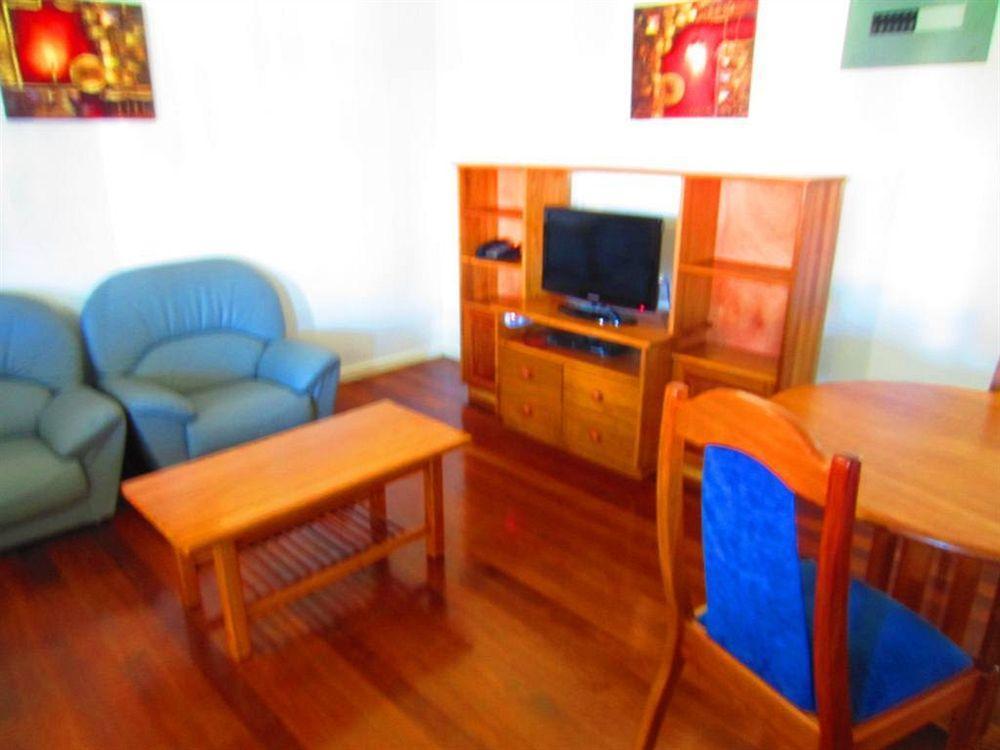 Madang Star International Hotel Bagian luar foto