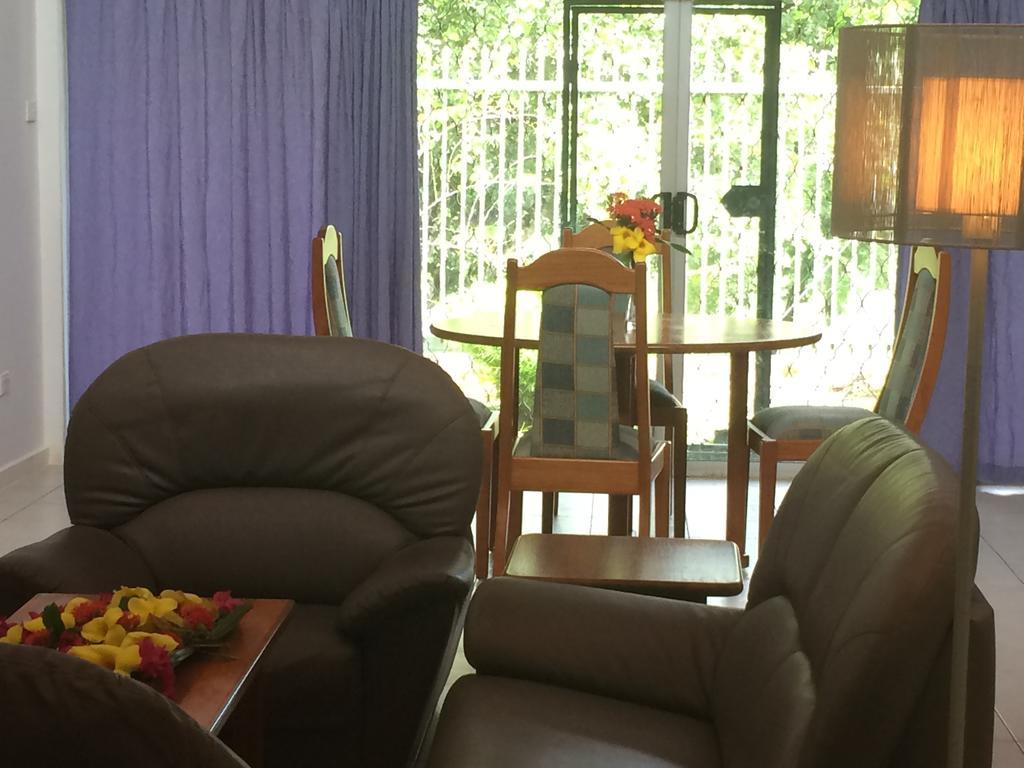 Madang Star International Hotel Bagian luar foto