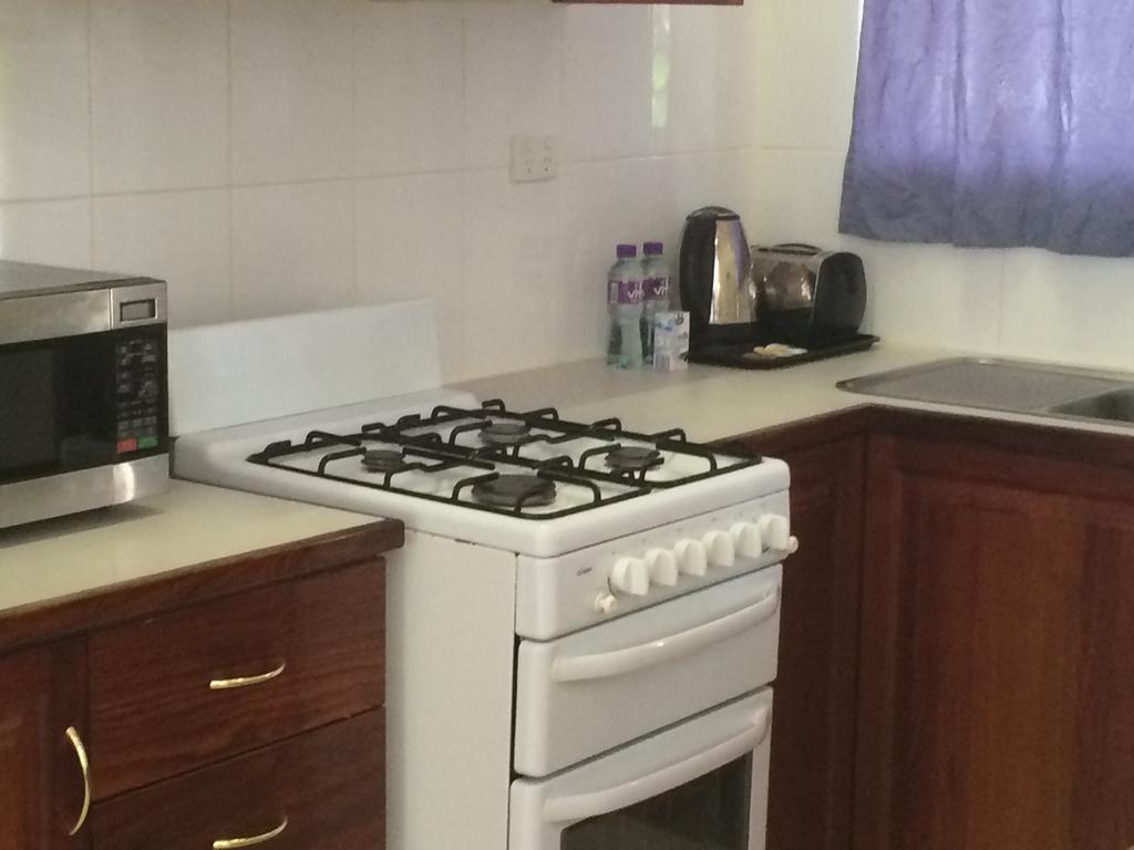 Madang Star International Hotel Bagian luar foto